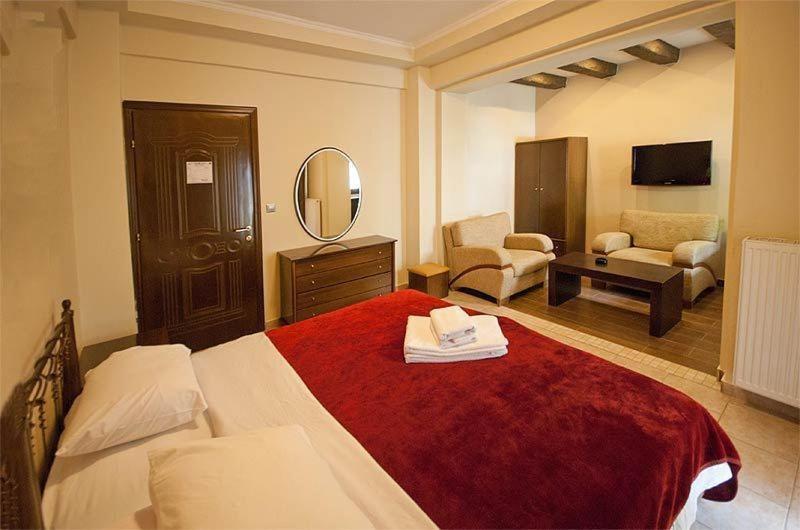 Nostos Hotel Káto Loutrákion Pokoj fotografie