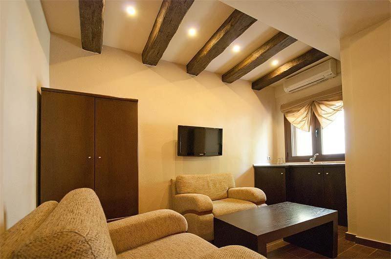 Nostos Hotel Káto Loutrákion Pokoj fotografie