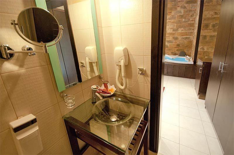 Nostos Hotel Káto Loutrákion Pokoj fotografie