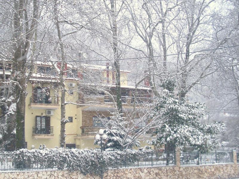 Nostos Hotel Káto Loutrákion Exteriér fotografie