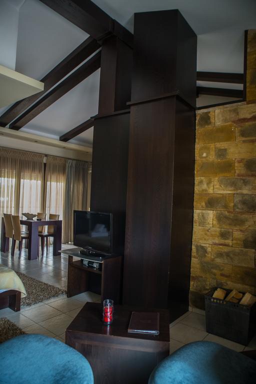 Nostos Hotel Káto Loutrákion Exteriér fotografie